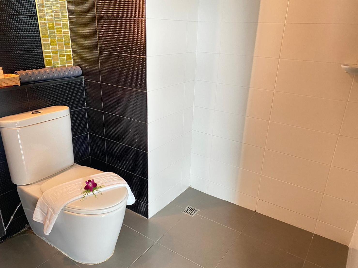 פאתאלונג Siva Royal Hotel מראה חיצוני תמונה