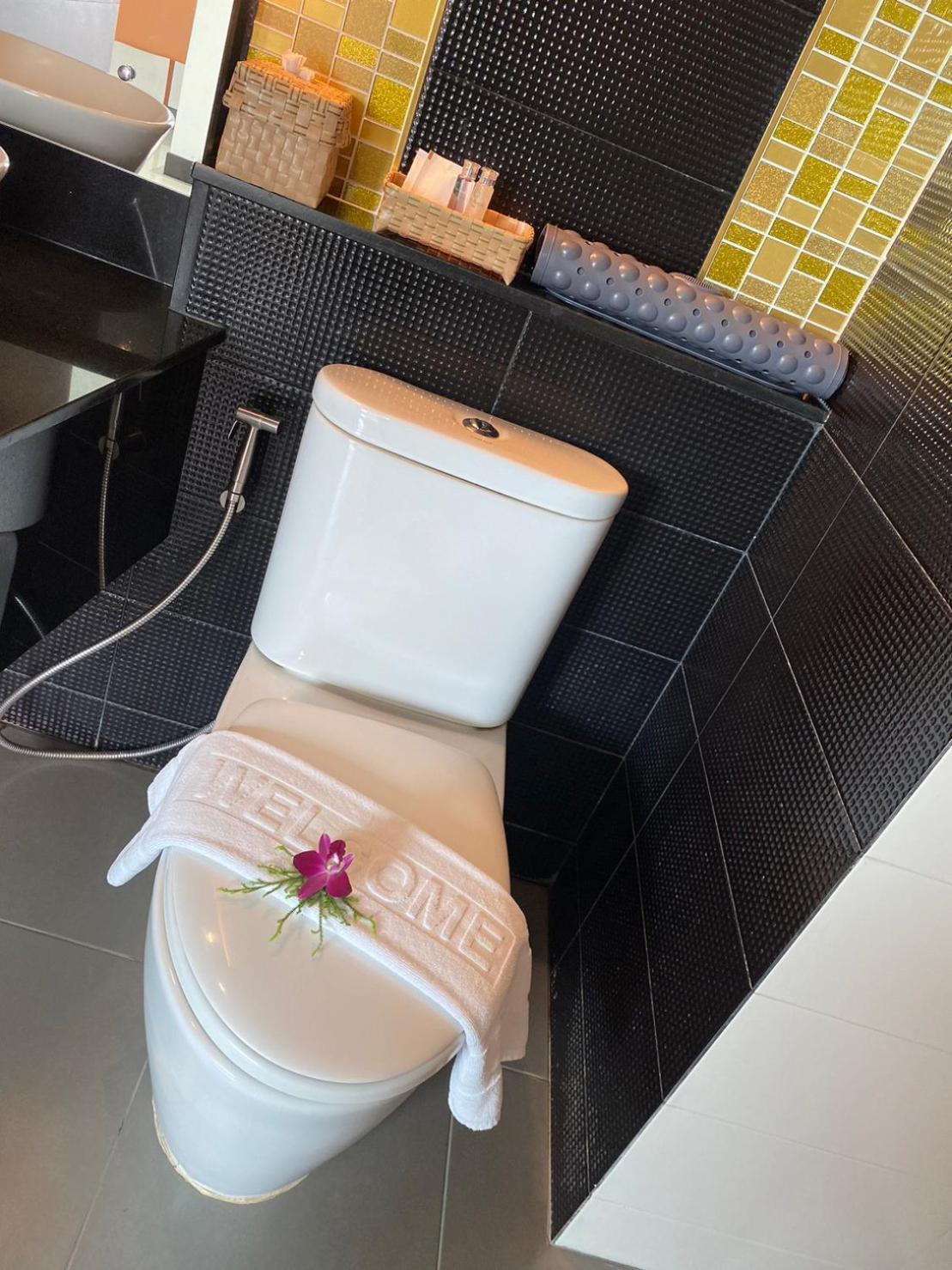 פאתאלונג Siva Royal Hotel מראה חיצוני תמונה