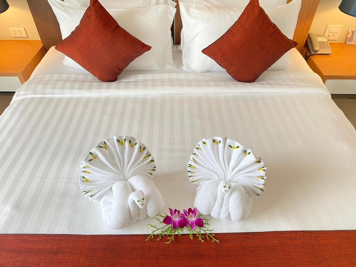 פאתאלונג Siva Royal Hotel מראה חיצוני תמונה