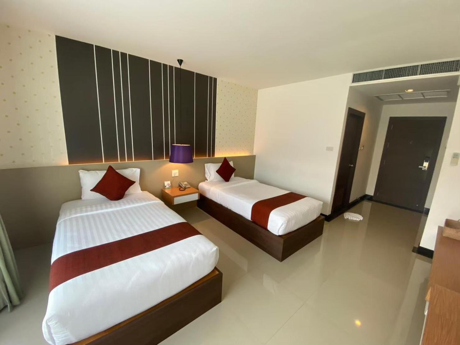 פאתאלונג Siva Royal Hotel מראה חיצוני תמונה