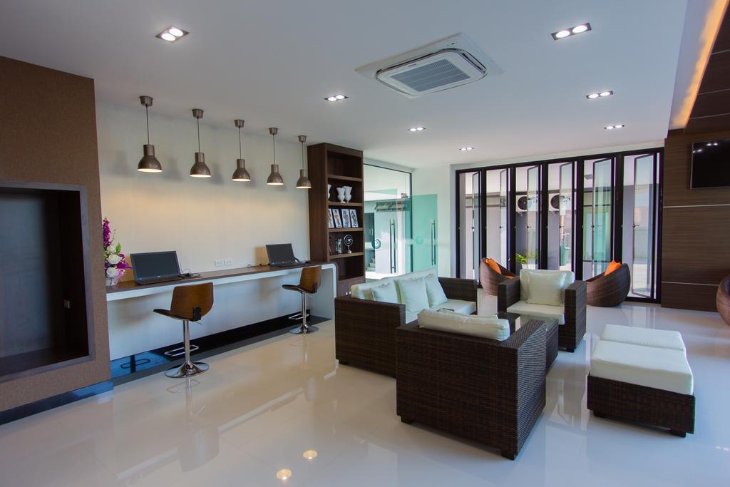 פאתאלונג Siva Royal Hotel מראה חיצוני תמונה
