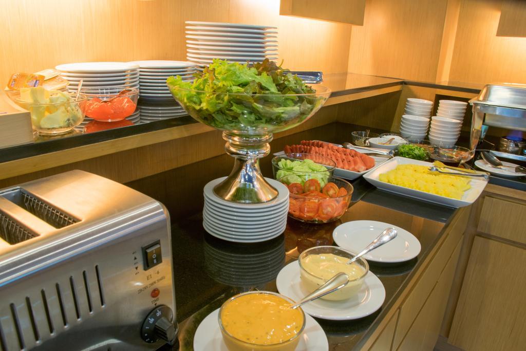 פאתאלונג Siva Royal Hotel מראה חיצוני תמונה